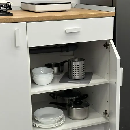 Sara Boutique 康斯坦察