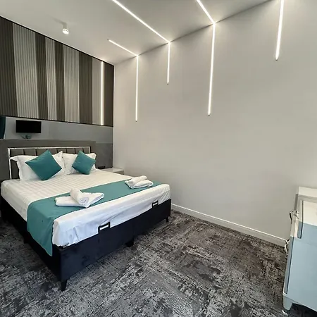 Sara Boutique بيت ضيافة كونستانتا