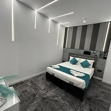 Sara Boutique Konstanca