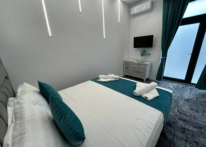 Sara Boutique Констанца